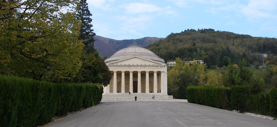 Tempio Canoviano a Possagno