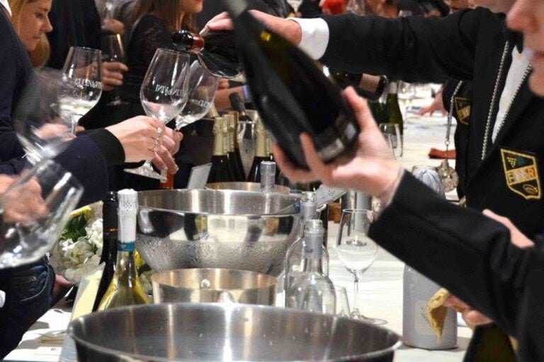 Scopri di più sull'articolo Ami le bollicine? Torna Sparkle Day, la grande degustazione di spumanti italiani