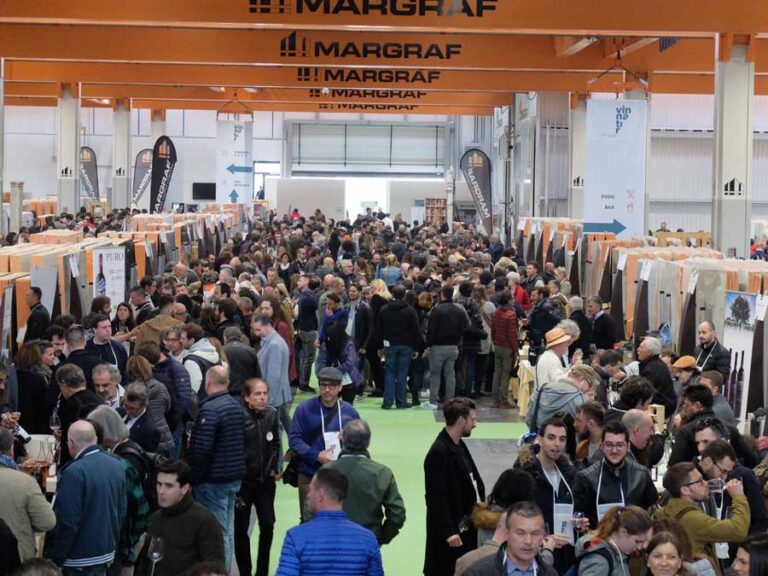 Scopri di più sull'articolo Torna l’appuntamento di riferimento per gli amanti del vino naturale. Ora si potrà anche acquistare in fiera
