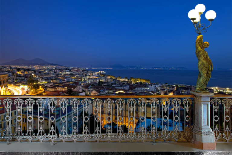 Scopri di più sull'articolo Vinoway Sparkle 2023, evento dedicato alle bollicine italiane firmato Vinoway. Il 26 giugno a Napoli