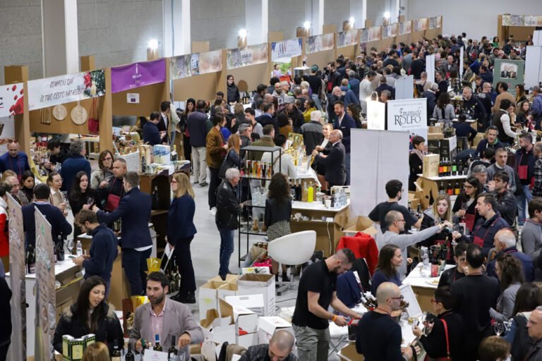 Scopri di più sull'articolo Uno dei eventi più cercati sul nostro sito: l’emporio dei vini a Treviglio