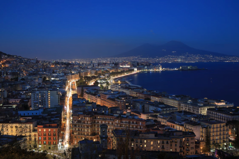 Scopri di più sull'articolo Teatro del Gusto: festival del vino naturale e del cibo artigianale a maggio a Napoli