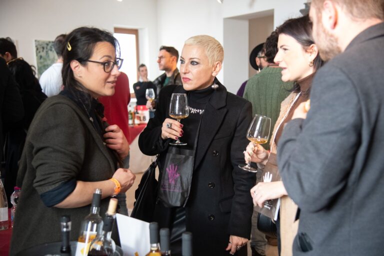 Scopri di più sull'articolo Il wine festival sul vino naturale europeo nella suggestiva Gravina Fullonese